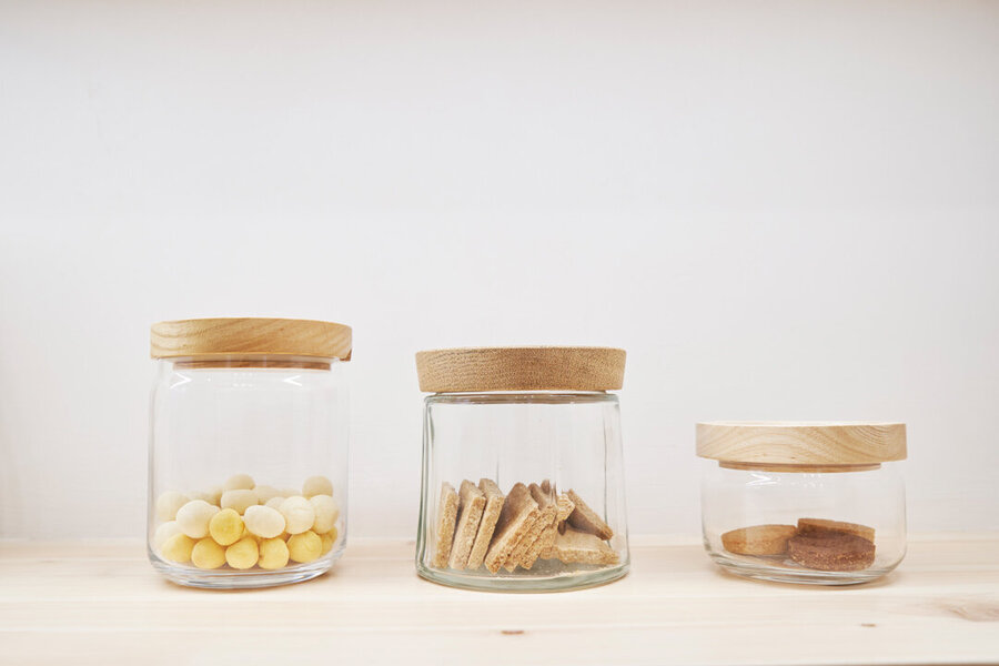 The Health Conscious Sweets Shop ユニフォーム