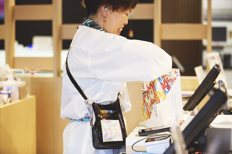 HIROSHIMA ORIZURU TOWER  ユニフォーム